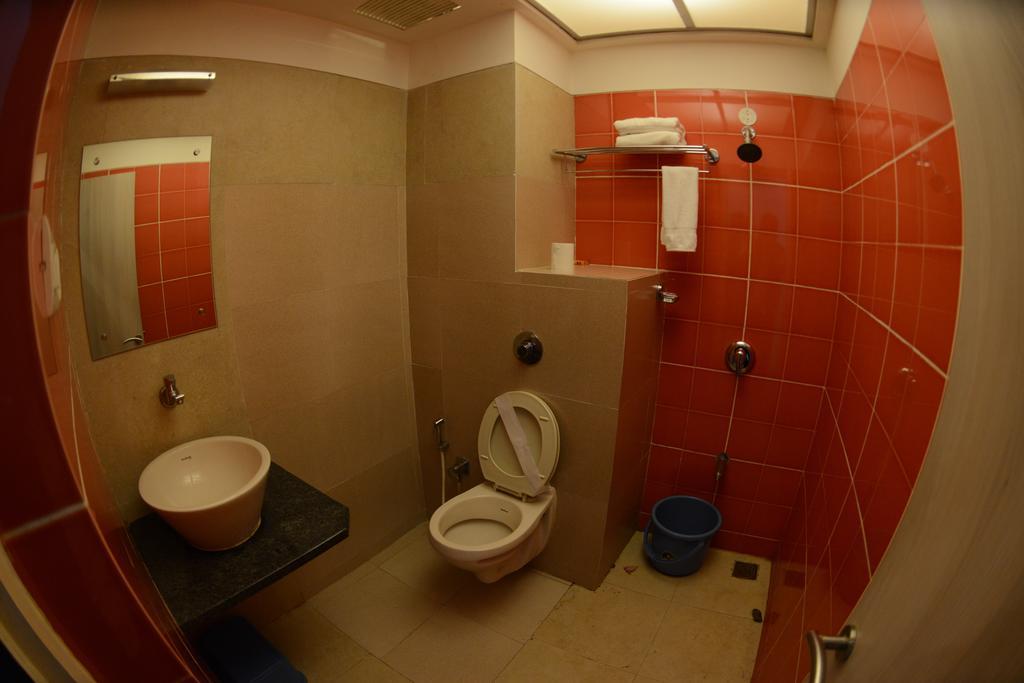 Hotel Ayush International Mangalore Værelse billede